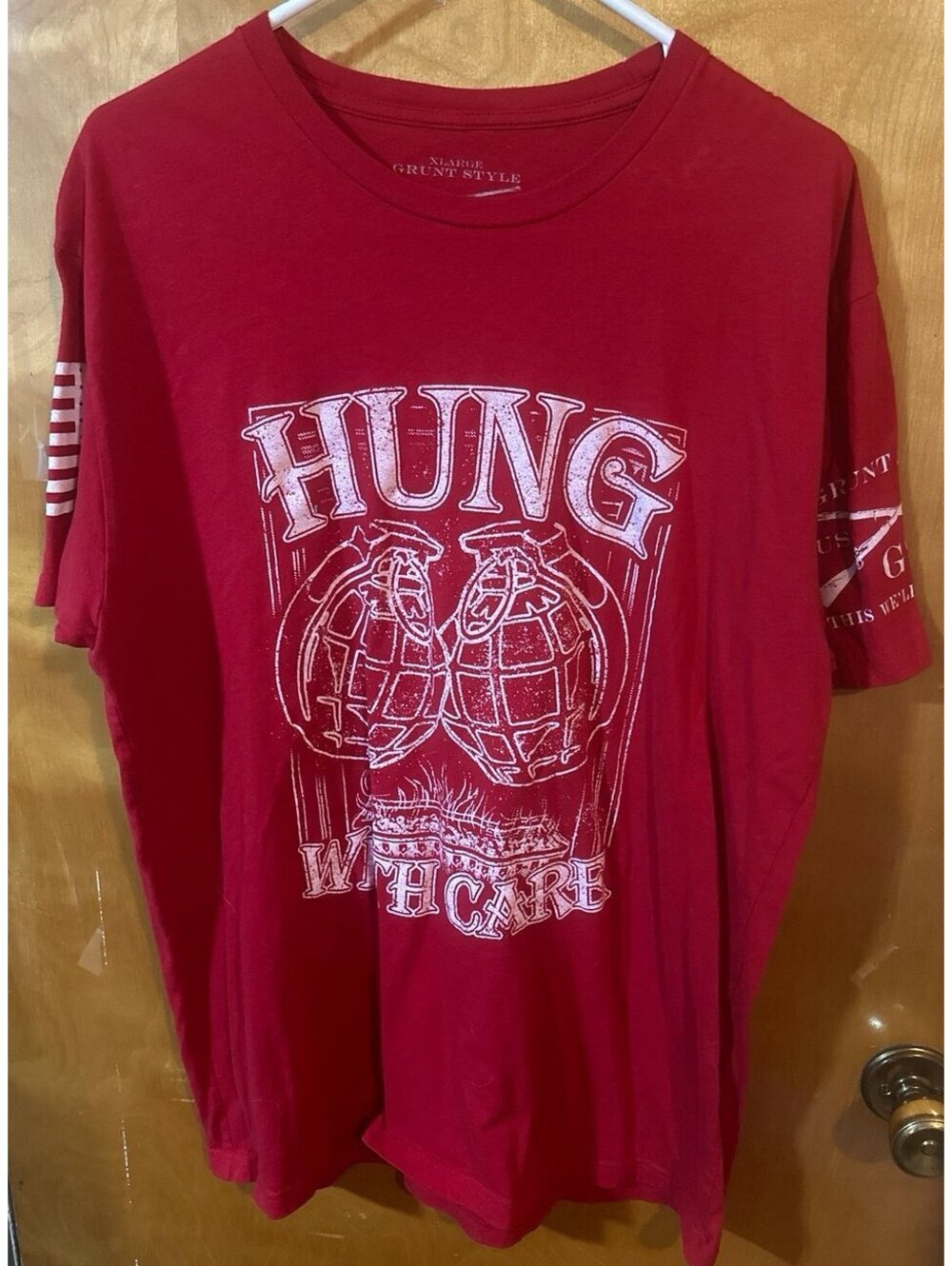 Grunt Style Hung with care tshirt size Xlarge